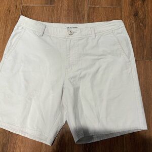 Huk performance Shorts (khaki) - men’s 36 waist - 8” inseam